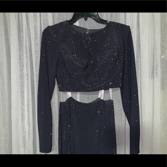 Never Been Worn Sherri Hill 2-Piece - Picture 4 of 7